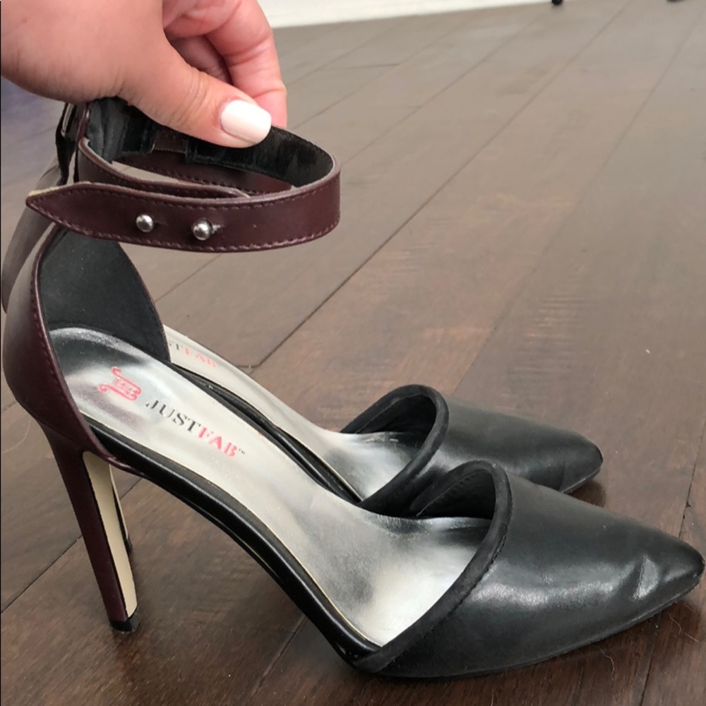 Colorblock ankle strap heels!